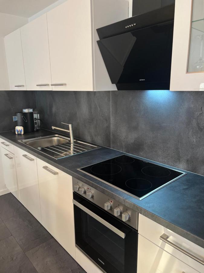 Apartment Fuer 6 Crailsheim Zentrum Netflix 300 Mbit Wlan Bagian luar foto